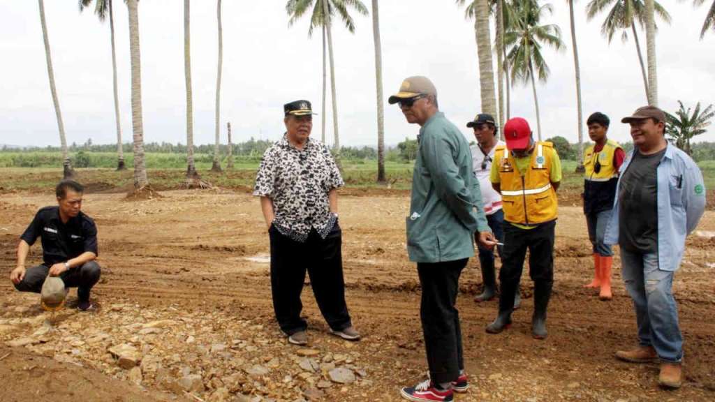 Deprov Gorontalo Pastikan Pekerjaan Tanggul di Sungai Paguyaman Segera&nbsp;Dikerjakan