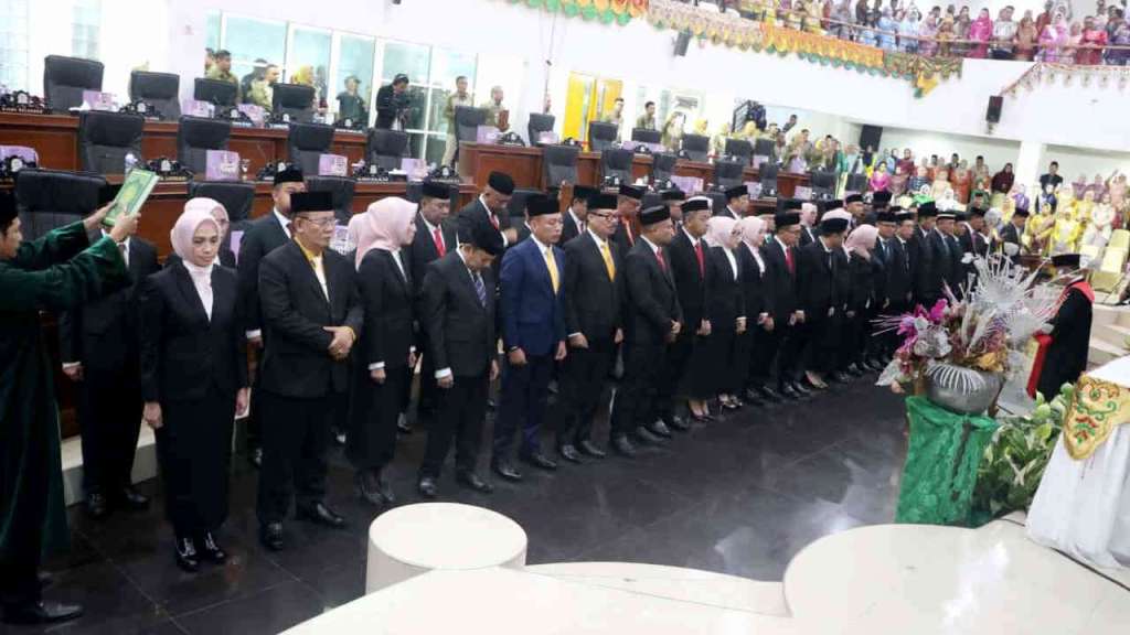 Sah! Anggota DPRD Provinsi Gorontalo Periode 2024 – 2029 Resmi&nbsp;Dilantik